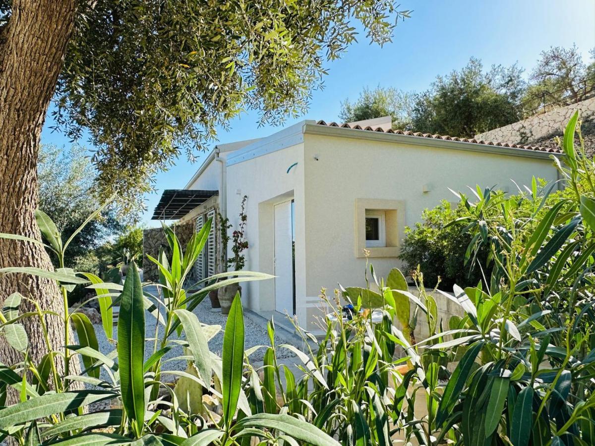 Azalo Country House Noto Exterior foto